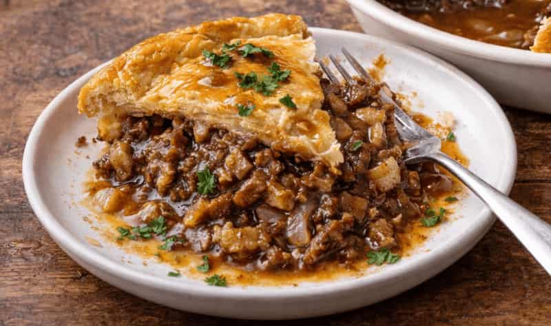 Jamie Oliver Mince And Onion Pie